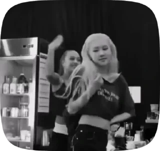 BLACKPINK — 43