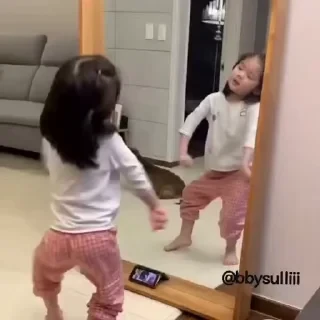 Dance 1 👉 @ok_sticker_bot — 28
