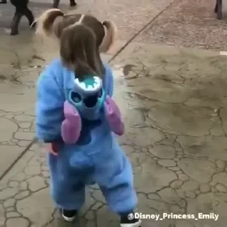 Dance 1 👉 @ok_sticker_bot — 9