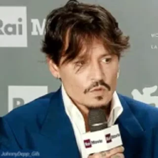 Johnny Depp — 25