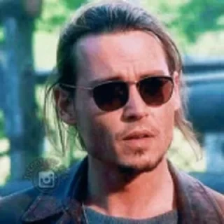 Johnny Depp — 32
