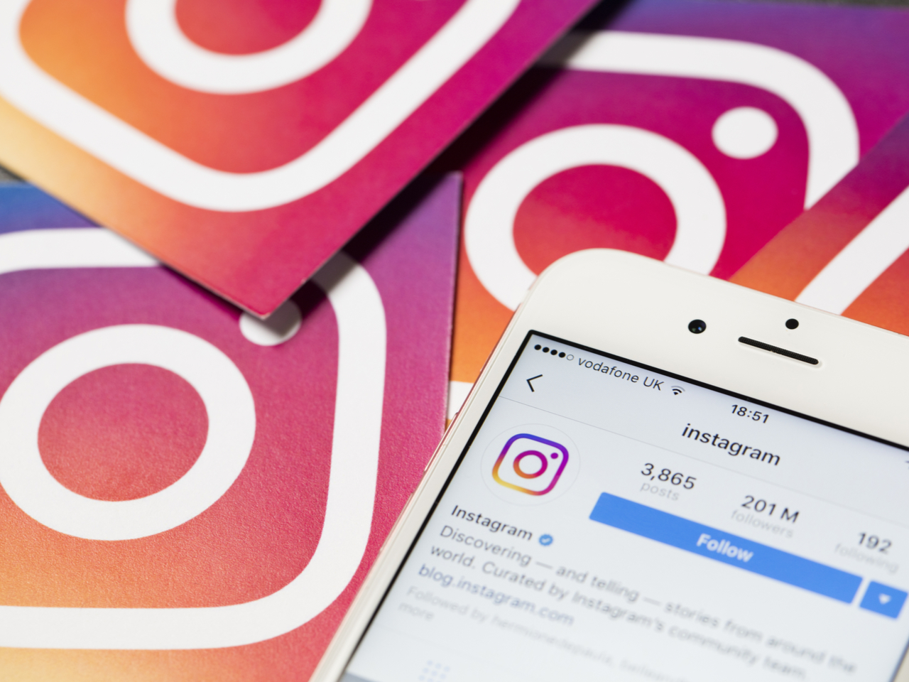 Instagram запустил функцию сбора пожертвований